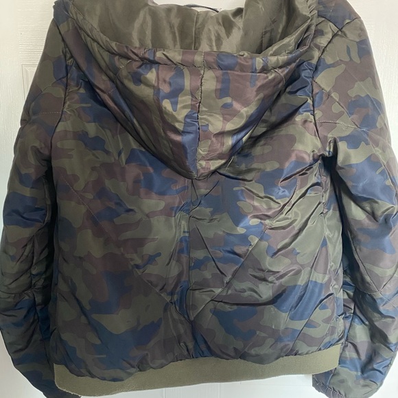 Army puffer jacket - Picture 2 of 4